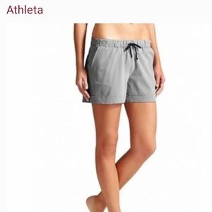 ATHLETA ATHLETIC GREY NAVY PINSTRIPE DRAWSTRING CUFFED SHORTS SIZE S
